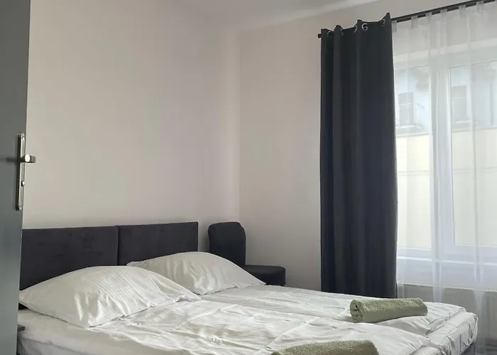 ゲストハウス Adventure ムジェジノ